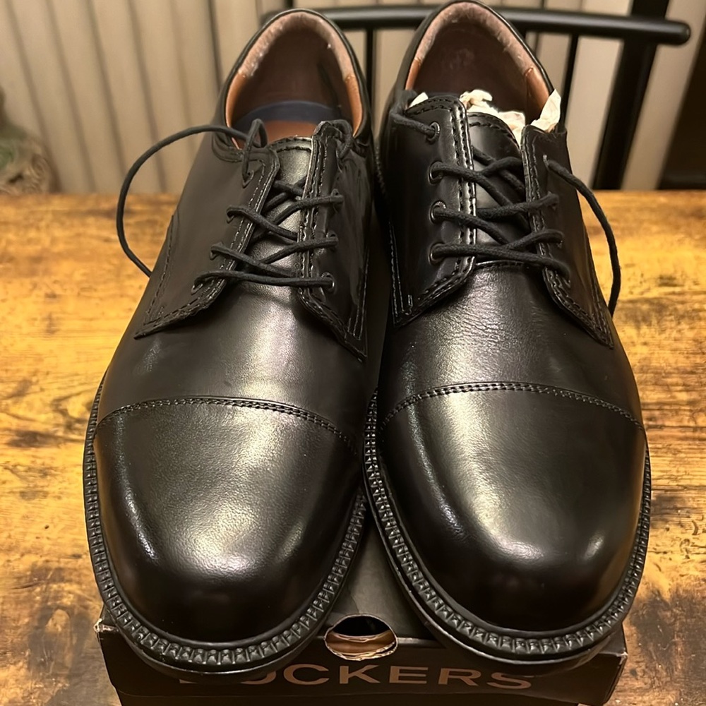 Docker Mens dress shoes sz 10w